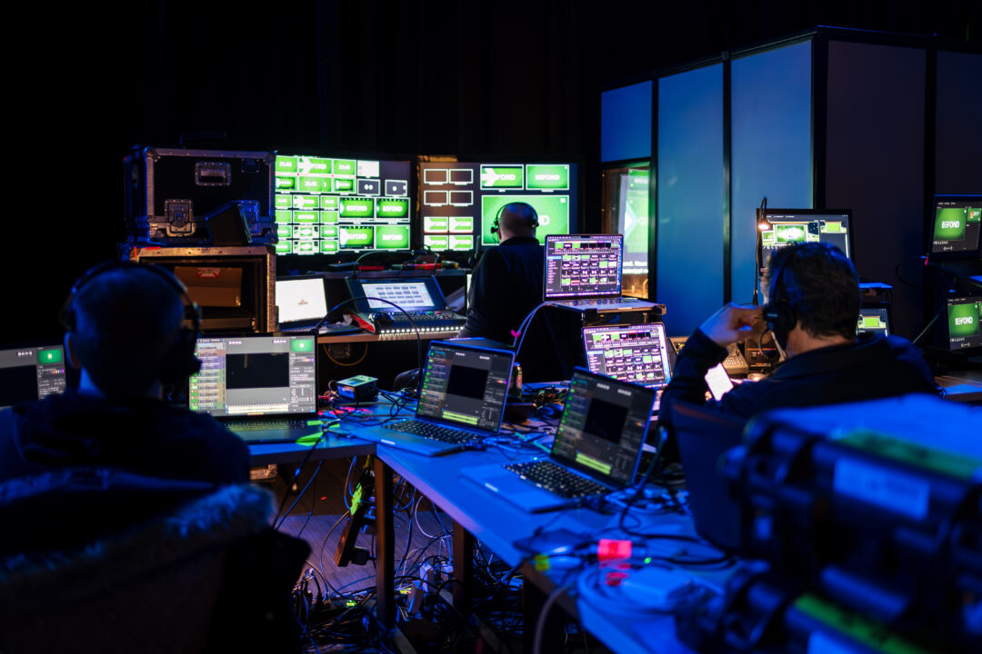 vent production team planning a large enterprise conference.